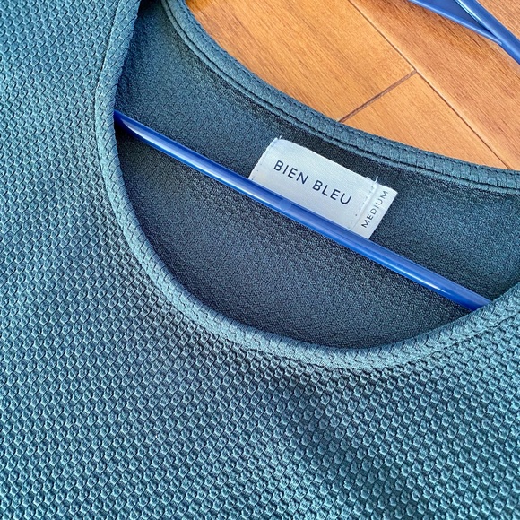 Bien Bleu Bodycon Dress - Picture 2 of 3